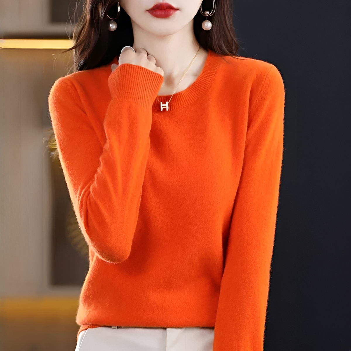 Shynna - Stylish and gentle round-neck sweater