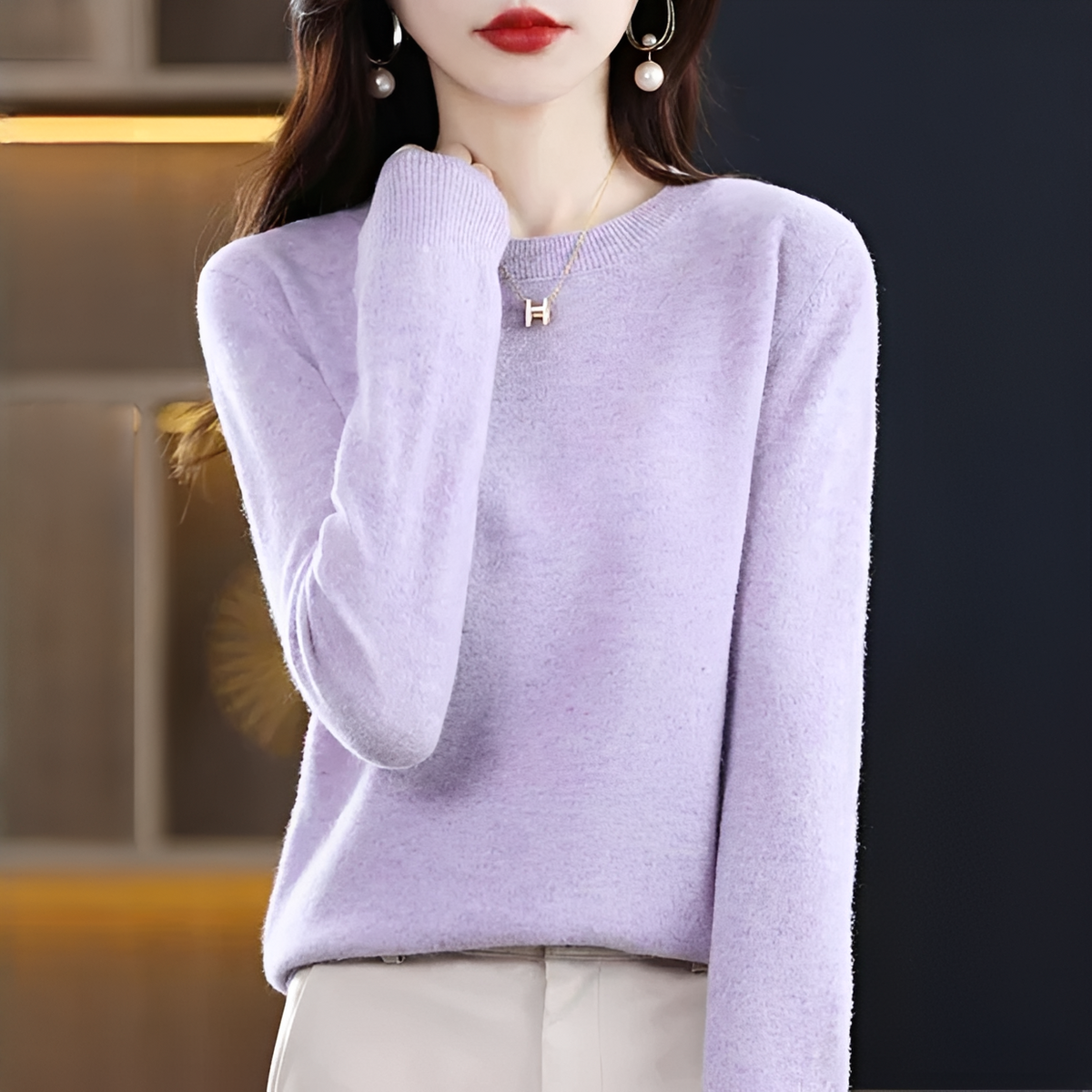 Shynna - Stylish and gentle round-neck sweater