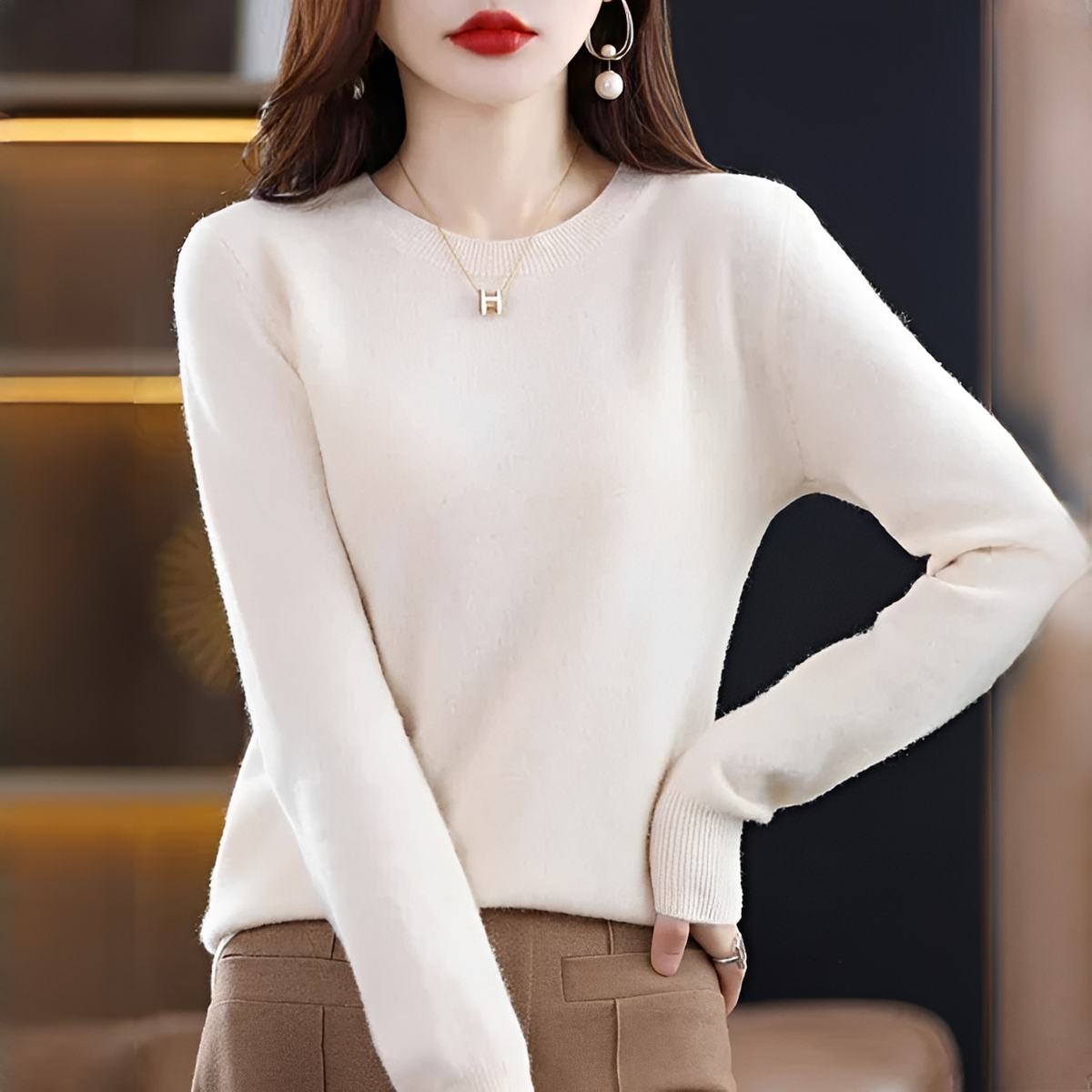 Shynna - Stylish and gentle round-neck sweater