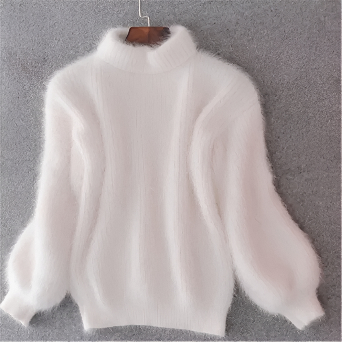 Benetta - Cozy and warm sweater