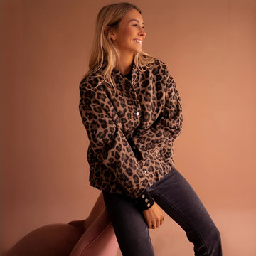 Khemberly - Stylish and cozy jacket