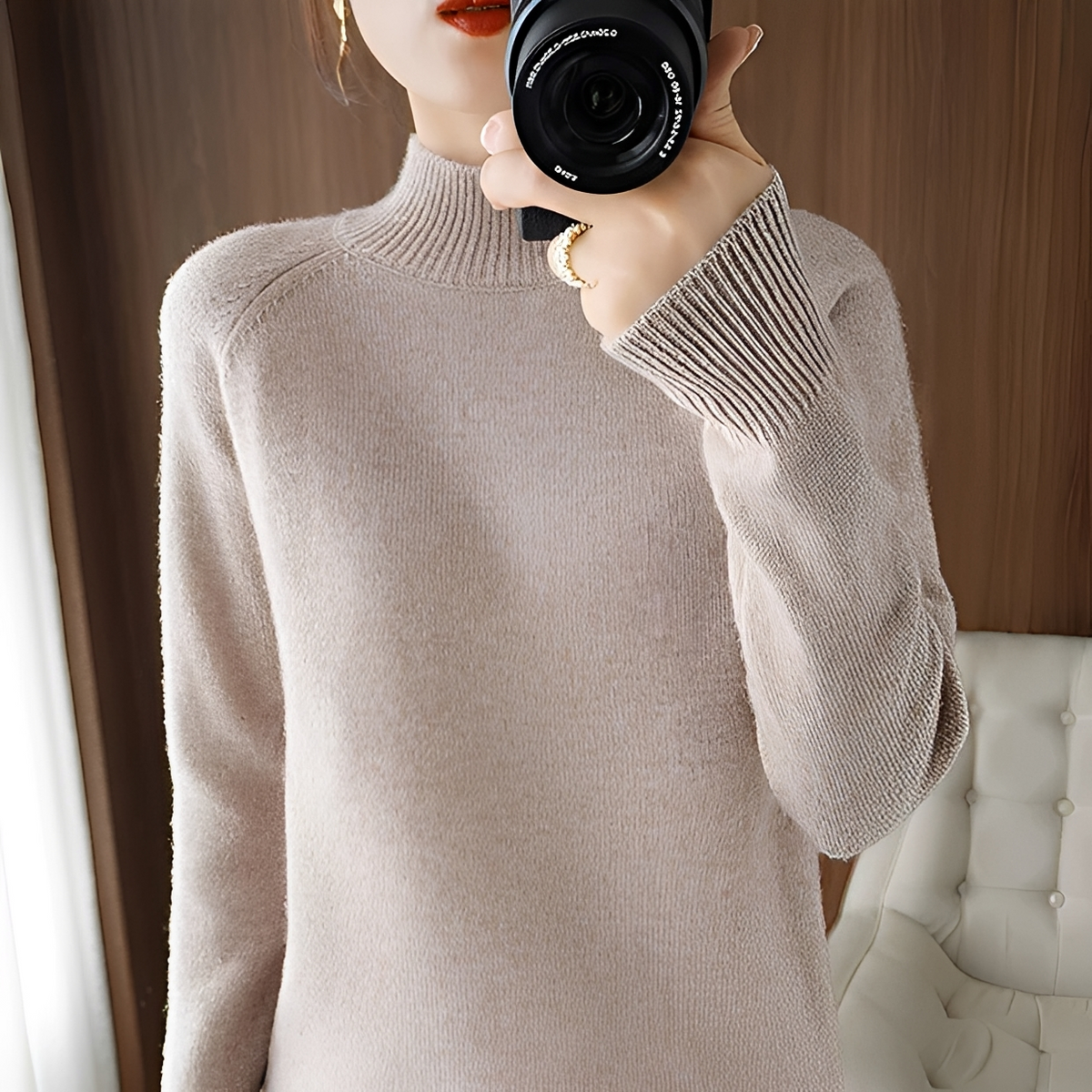 Hannie - Stylish and snug turtleneck sweater