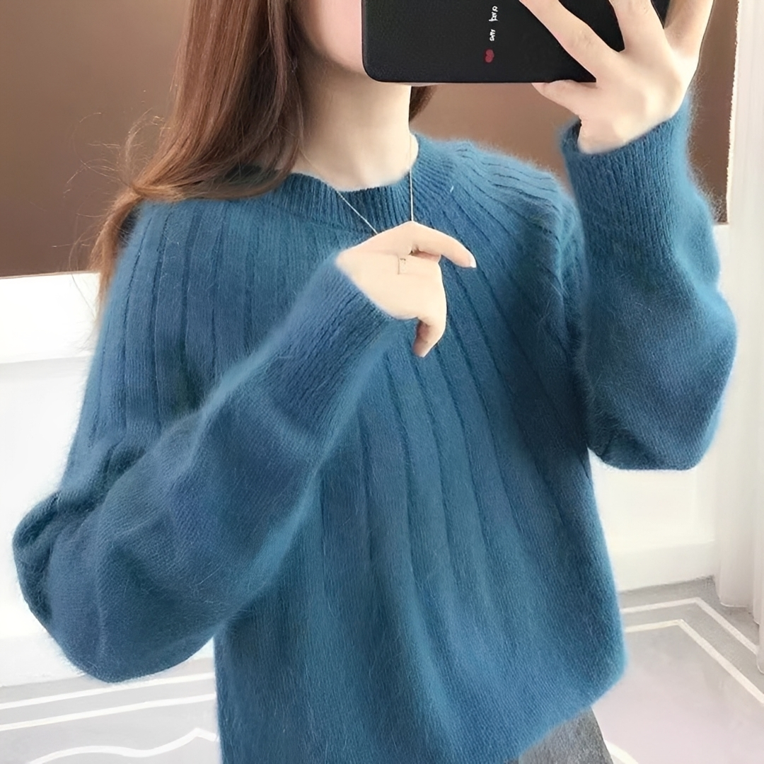 Naomi - Cozy and gentle sweater
