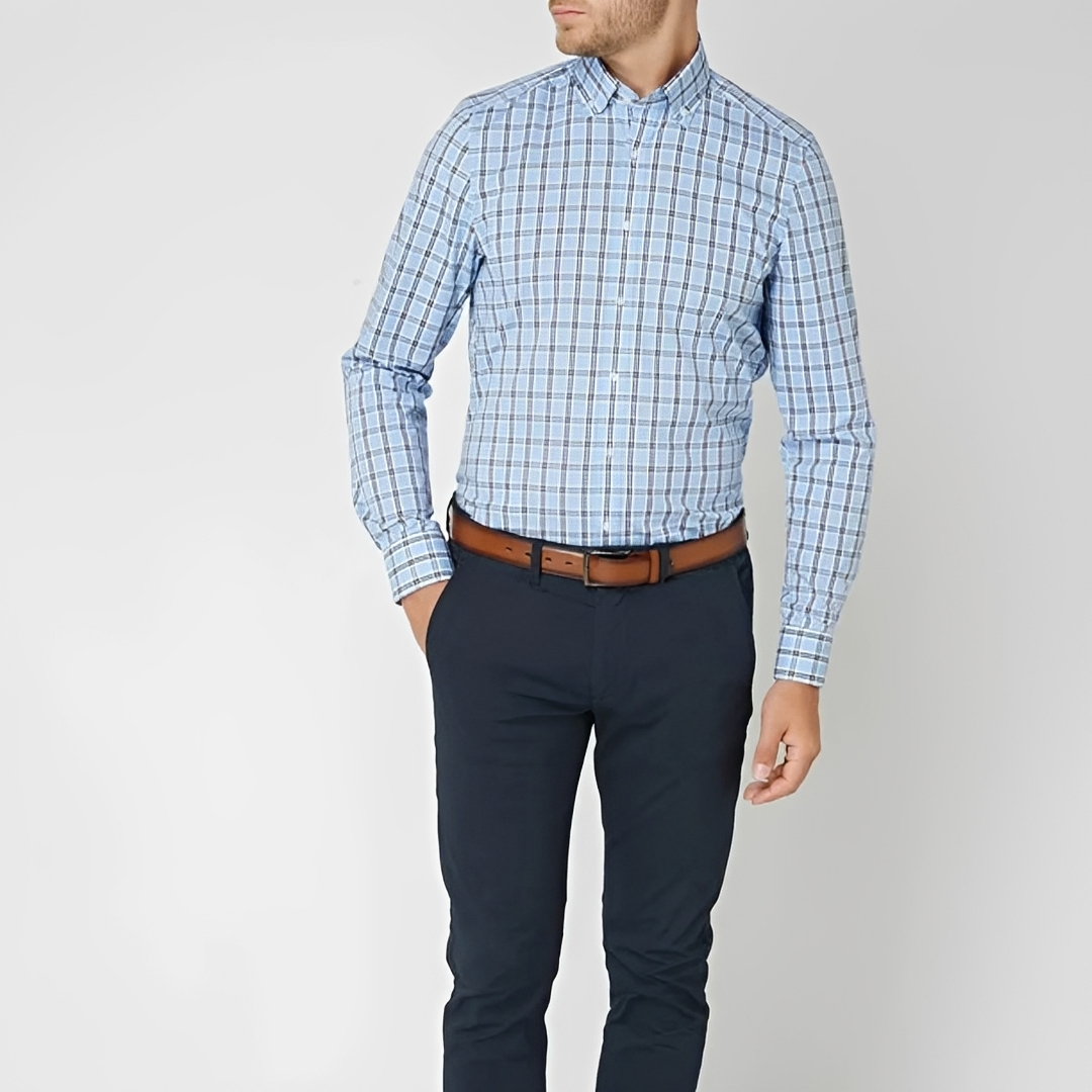 Louis - Stylish and versatile checkered shirt