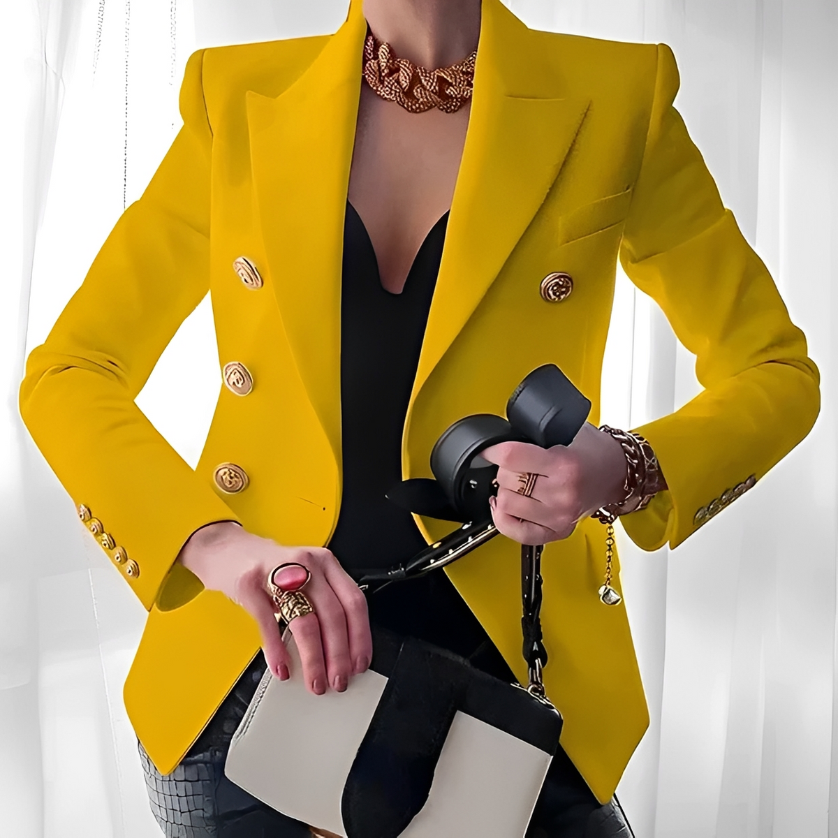 Clara - Stylish and sophisticated blazer