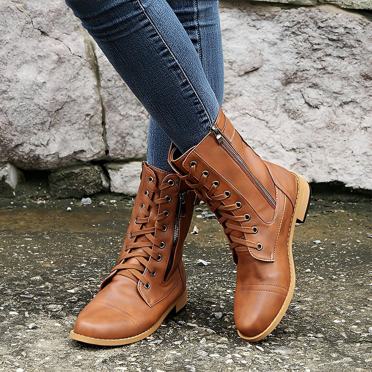 Phoebe - Stylish zip-up ankle boots
