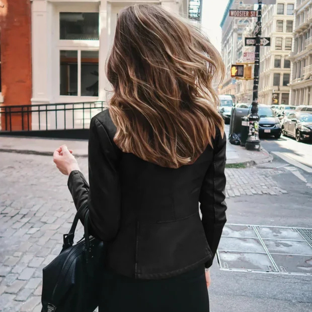 Adean - Stylish and adaptable jacket