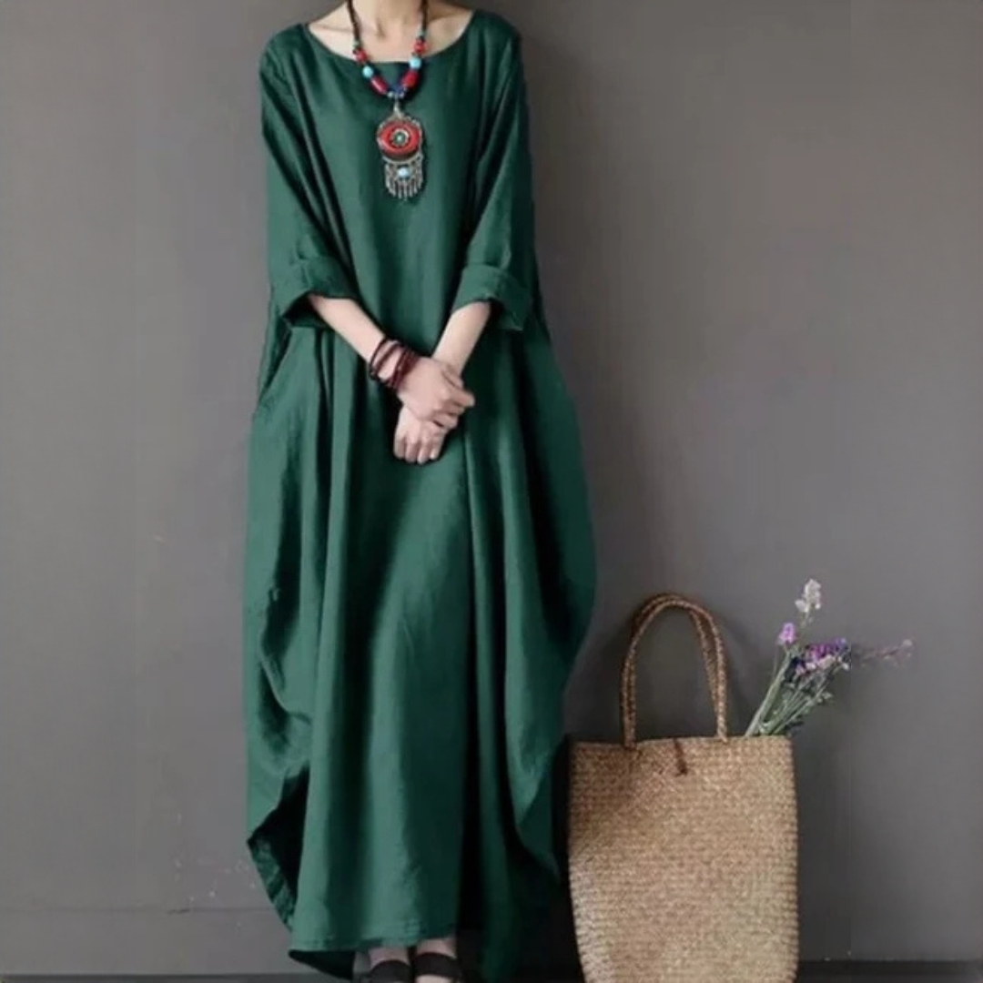 Mikaella - Stylish and adaptable dress