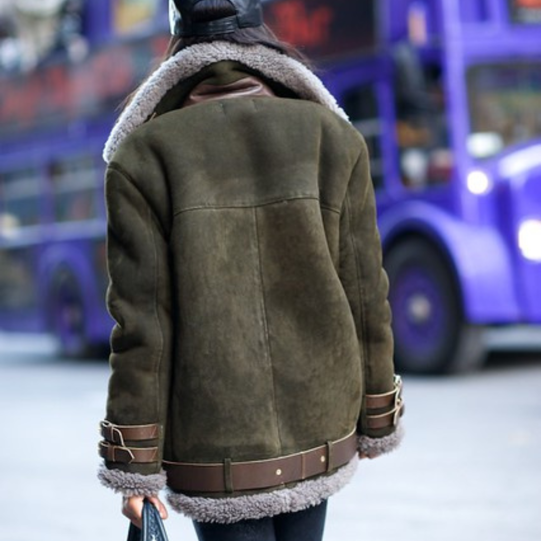 Cassandra - Cozy and comfortable jacket