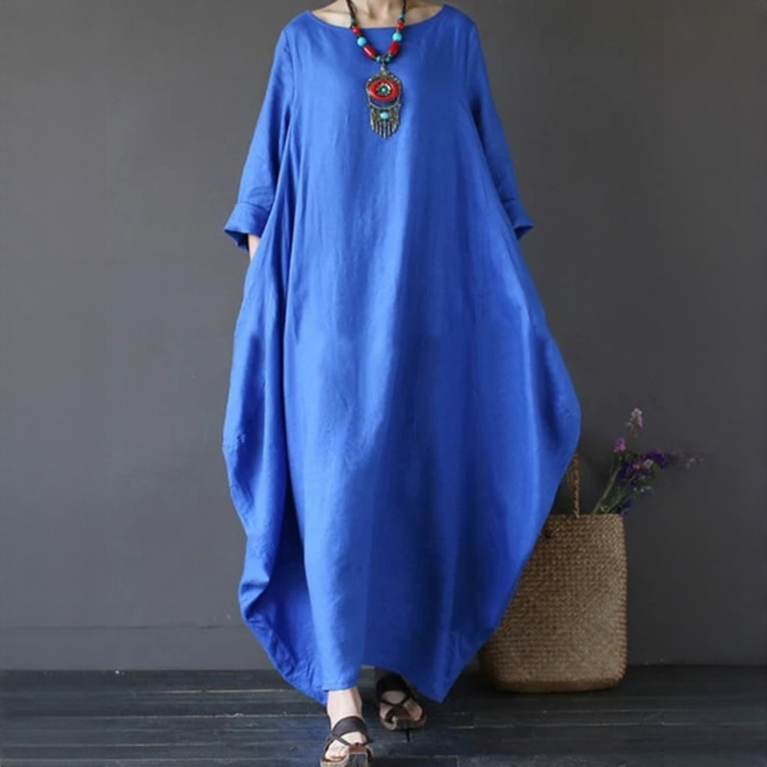 Mikaella - Stylish and adaptable dress