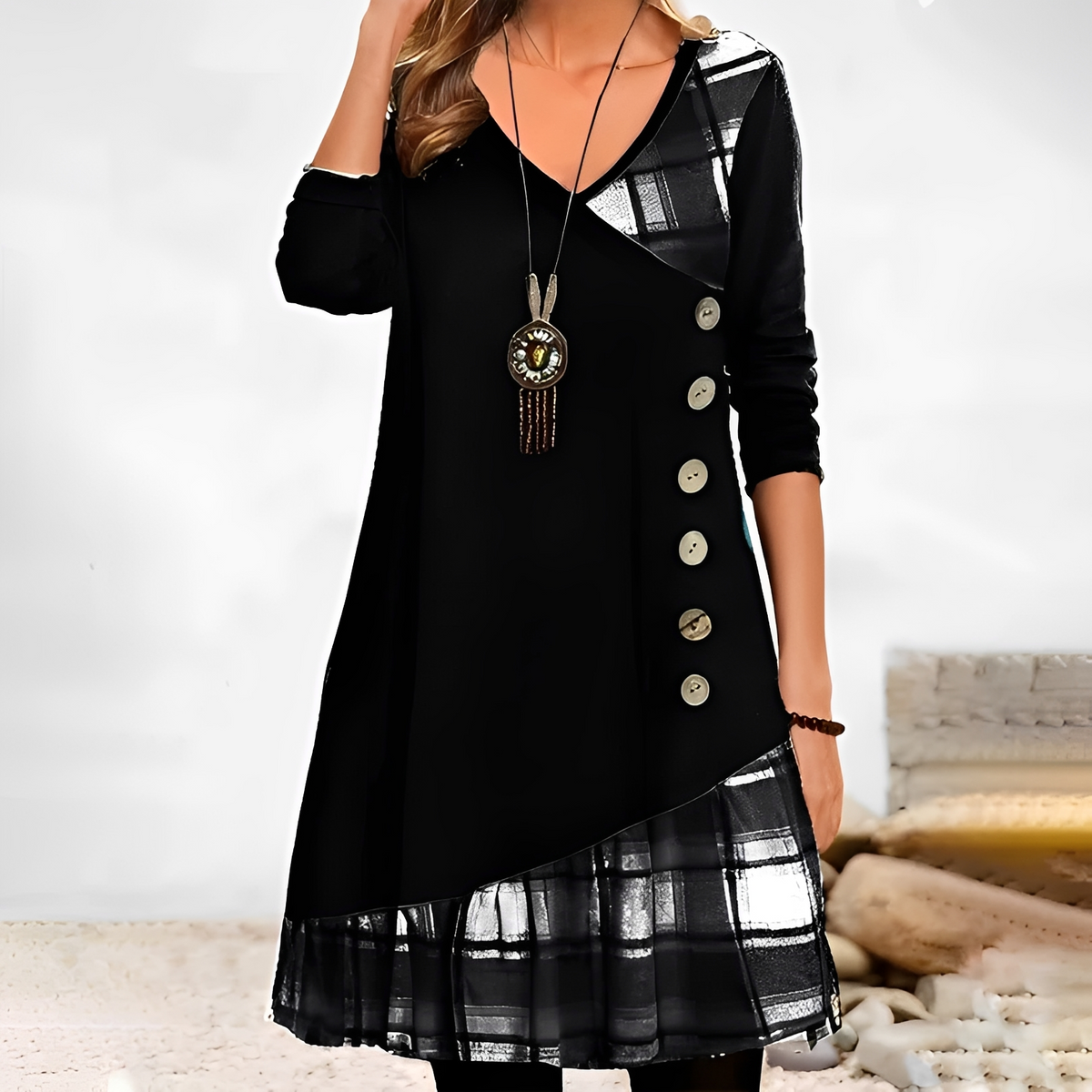 Shawnee - Elegant and warm long-sleeve mini dress