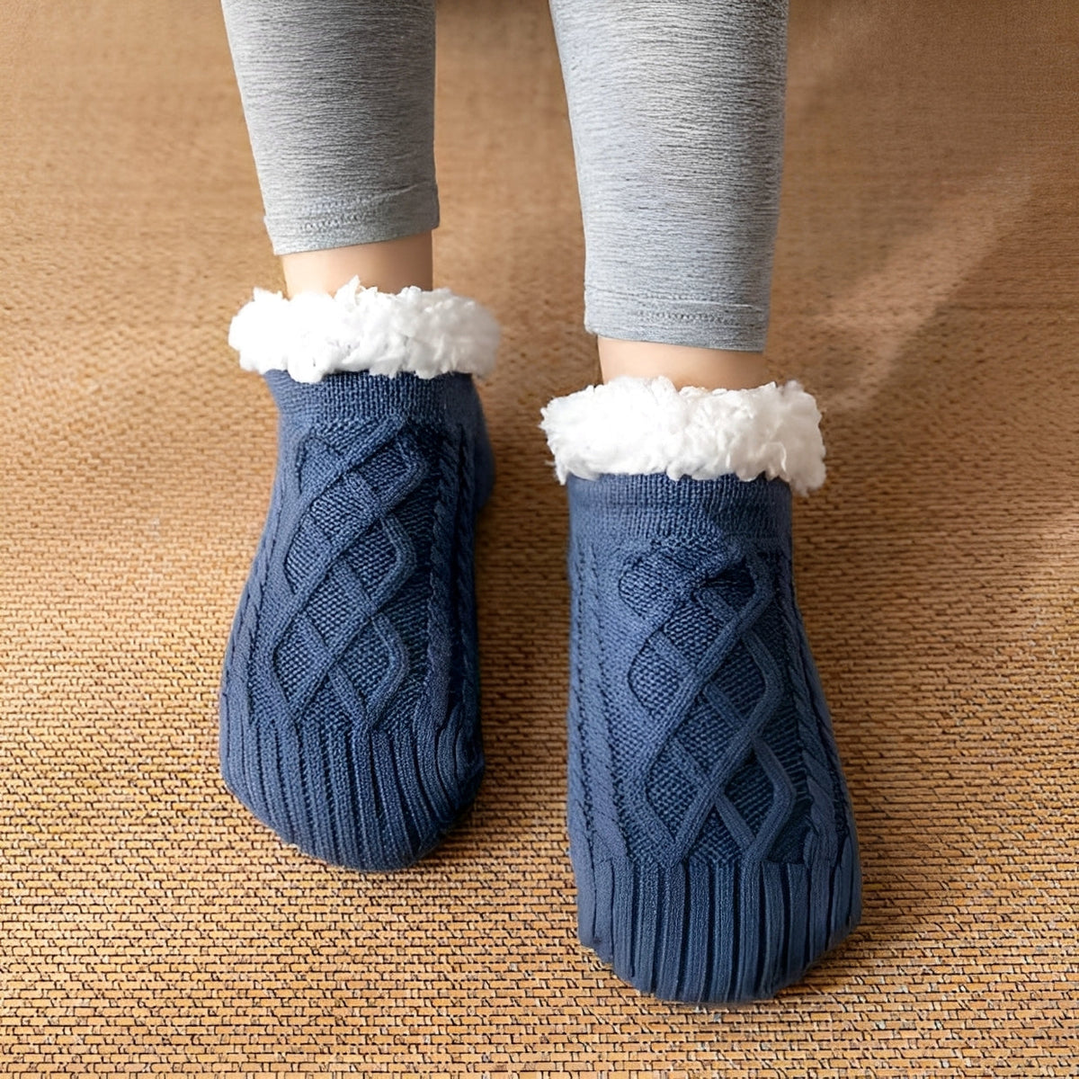 Raquel - Warm and cozy socks