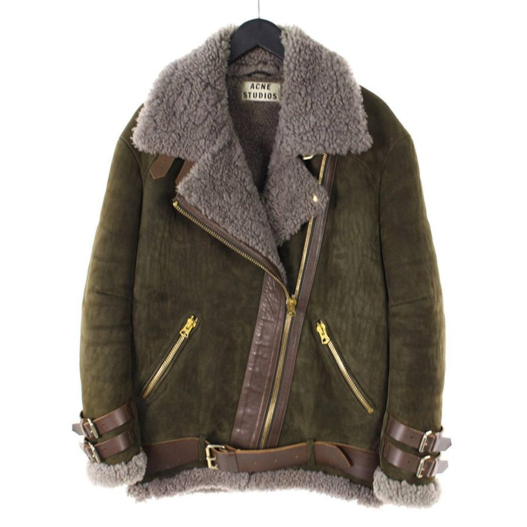 Cassandra - Cozy and comfortable jacket