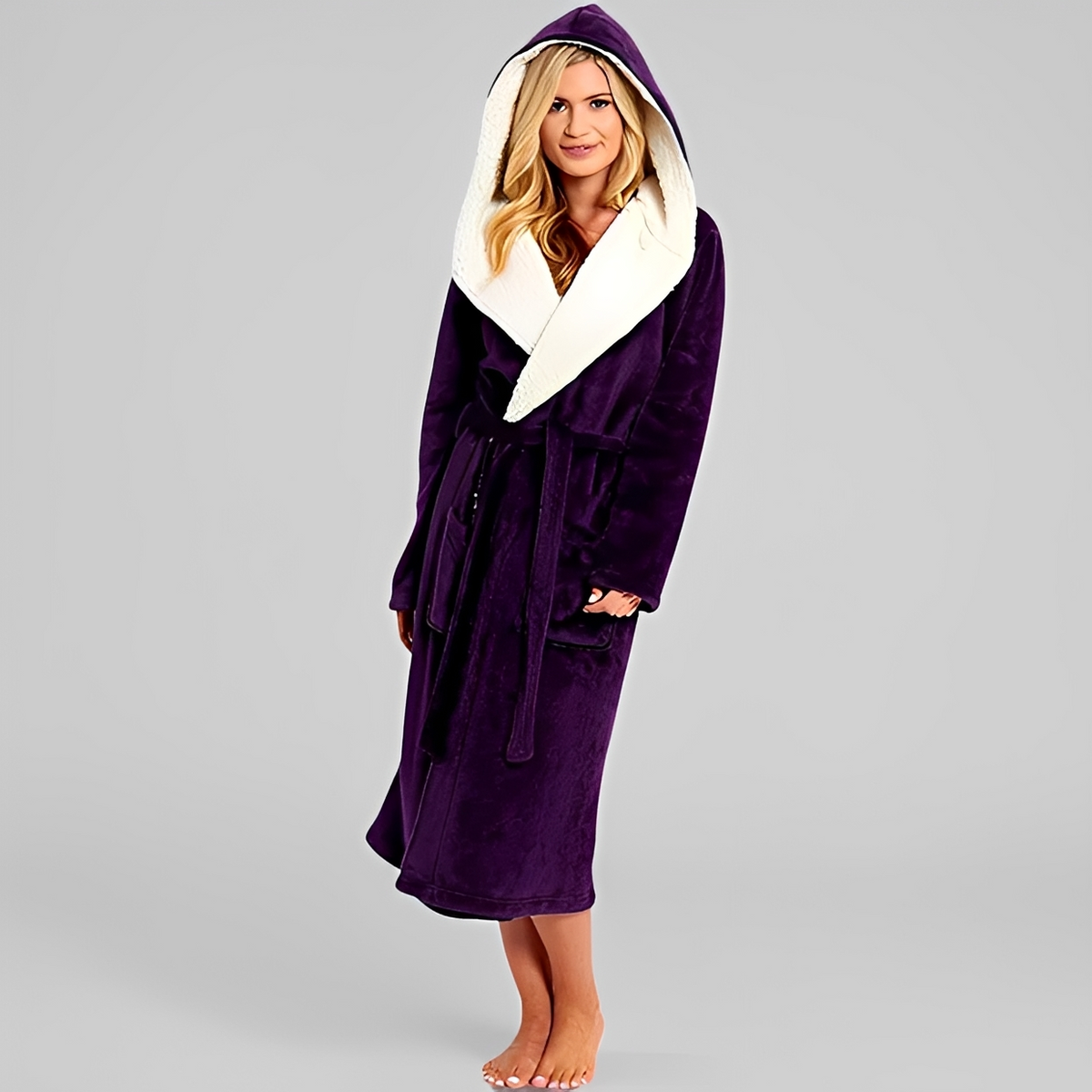 Carleta - Cozy and stylish hooded robe
