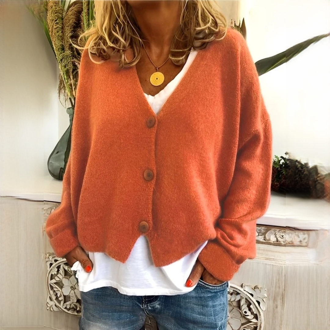 Deena - Cozy and gentle sweater