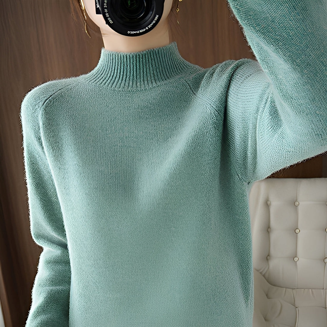Hannie - Stylish and snug turtleneck sweater