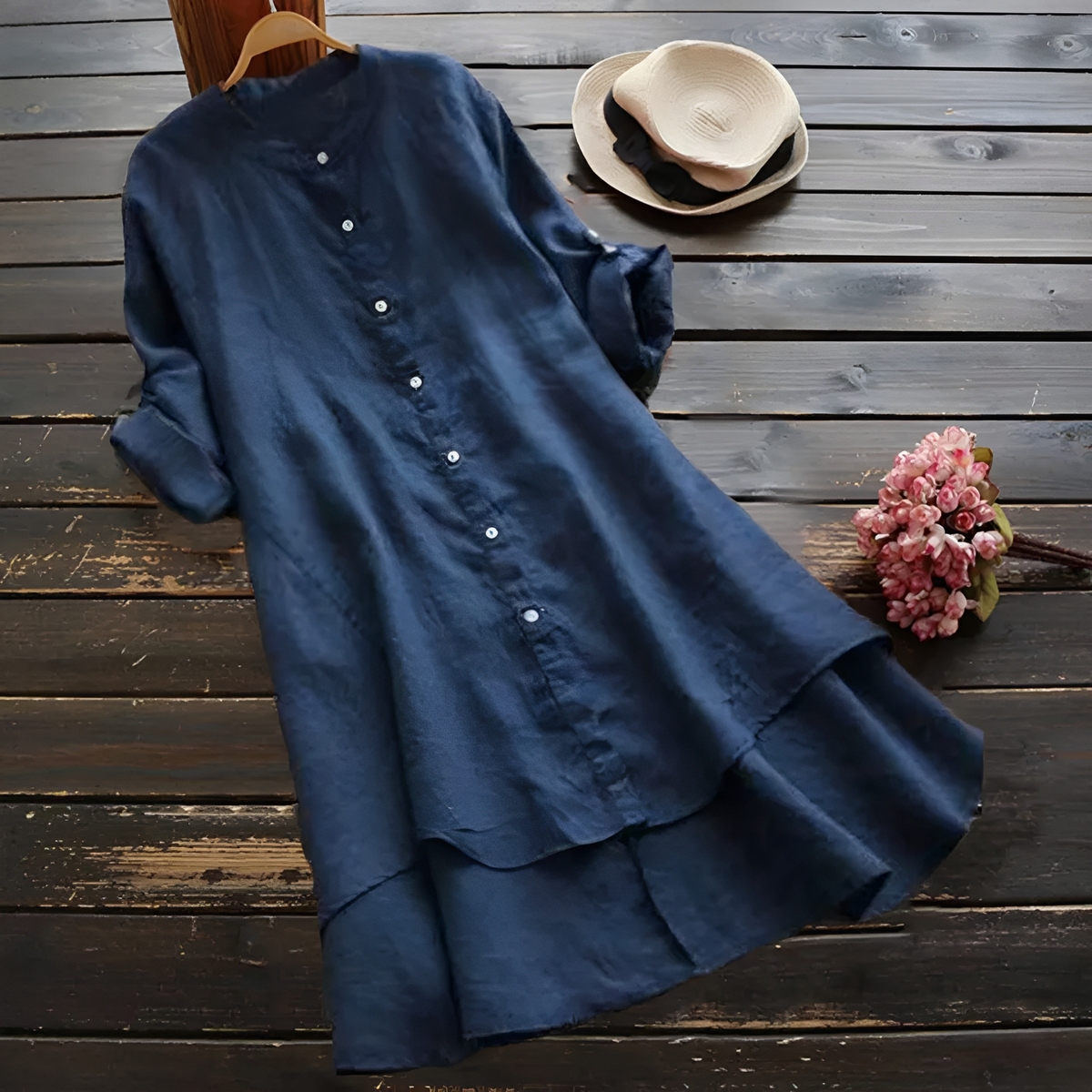 Maggie - Stylish and refined dress