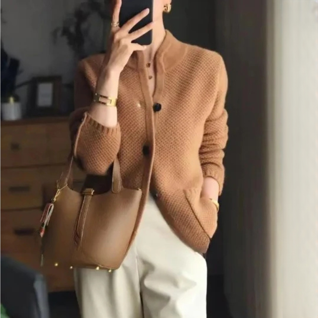 Evelyn - Stylish and cozy jacket