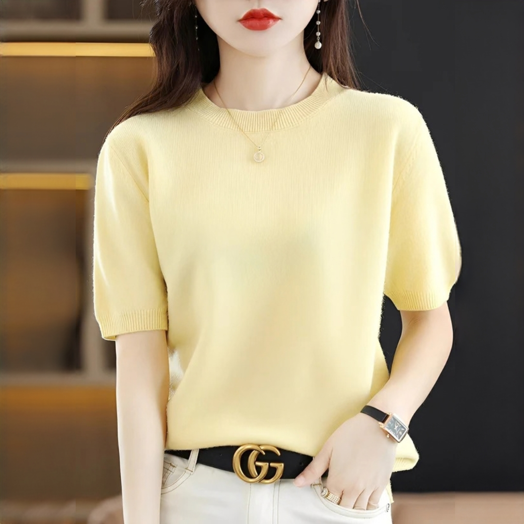 Blandine - Elegant and smooth T-shirt