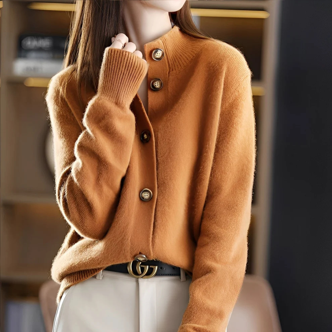 Mellanie - Classic and chic sweater