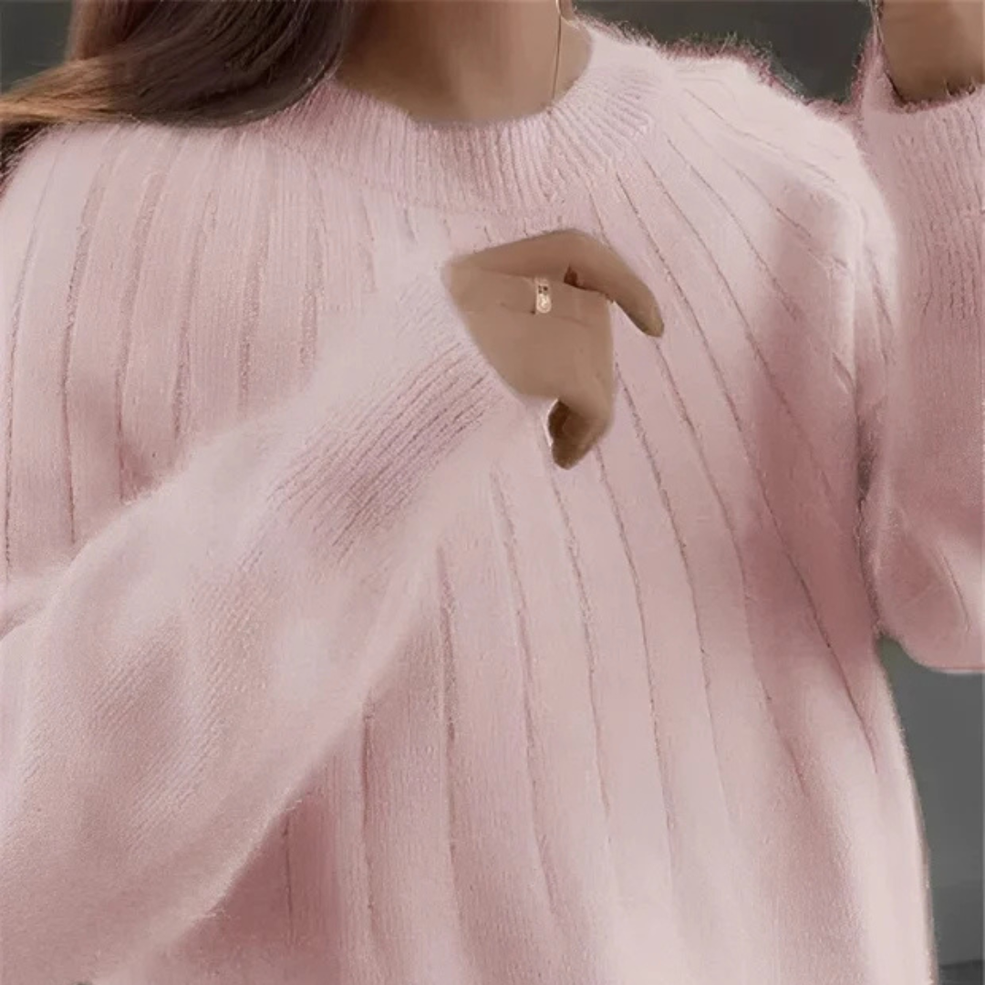 Kylenne - Cozy and comfy sweater