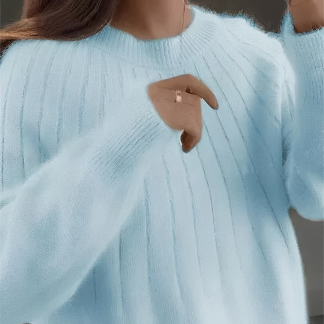 Naomi - Cozy and gentle sweater