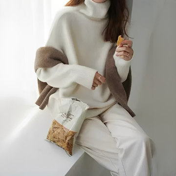 Adiene - Stylish and cozy turtleneck sweater