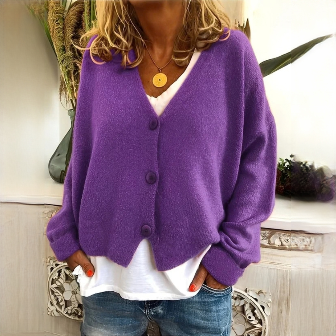 Deena - Cozy and gentle sweater