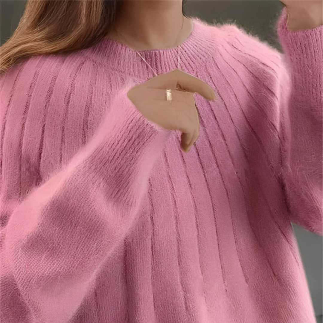 Kylenne - Cozy and comfy sweater