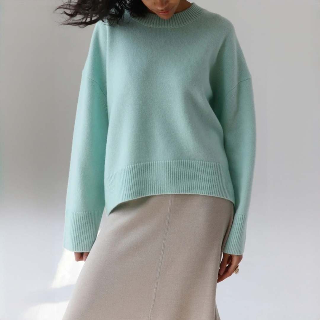 Amara - Stylish and comfortable sweater