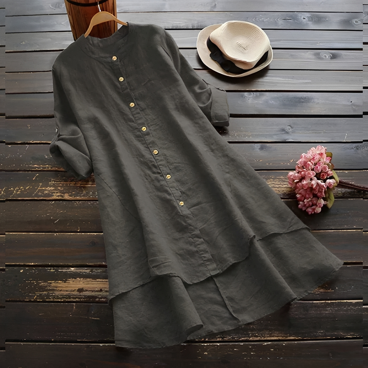 Maggie - Stylish and refined dress