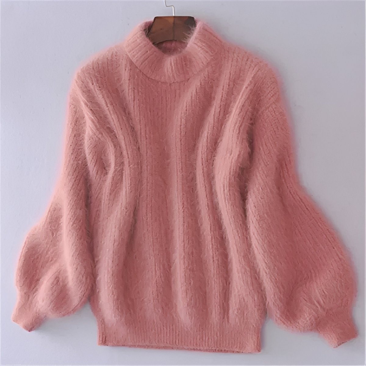 Benetta - Cozy and warm sweater