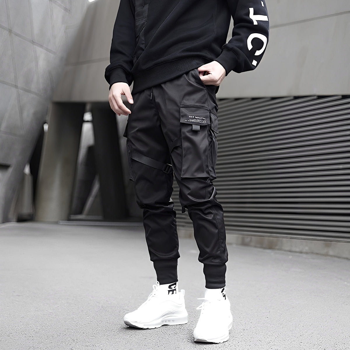 Cargo Pants Men Techwear Tactical with Adjustable Straps and Multi-Pockets