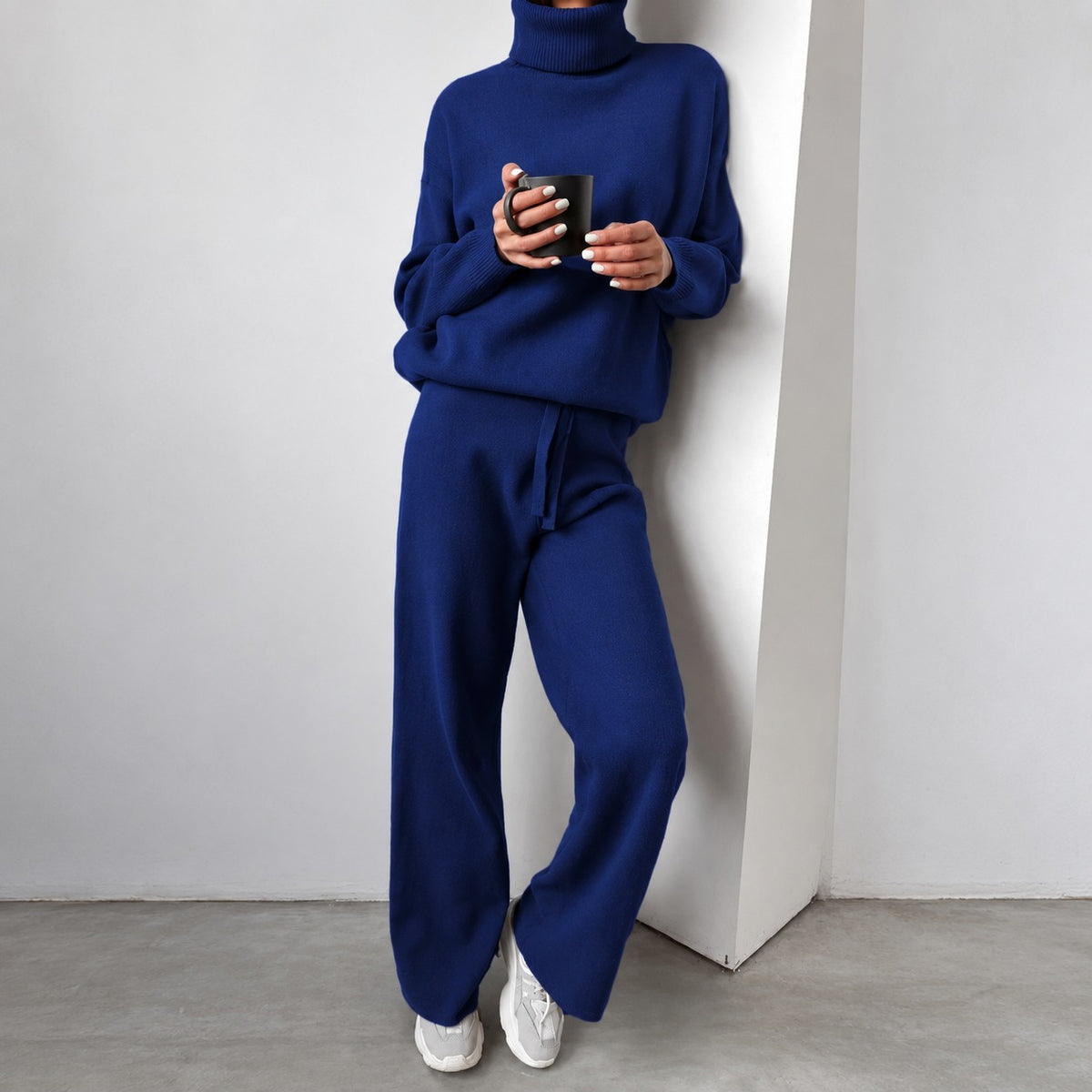 Casual Set for Women - Turtleneck Sweater and Wide-Leg Pants with Relaxed Fit