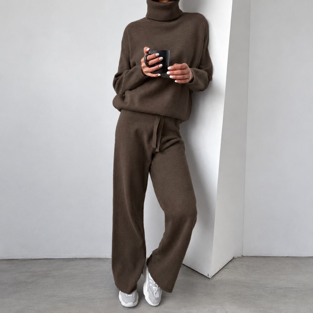 Casual Set for Women - Turtleneck Sweater and Wide-Leg Pants with Relaxed Fit