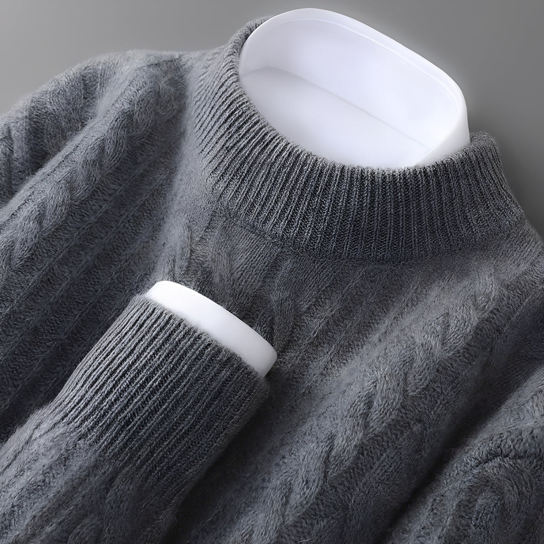 Men's Crew Neck Sweater - Soft Textured Design with Long Sleeves