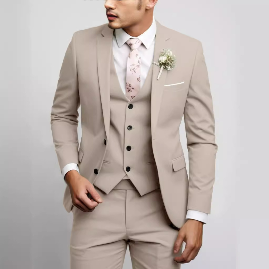 Men's suit set with waistcoat - modern-cut single-breasted jacket & flat-front trousers, crease-resistant