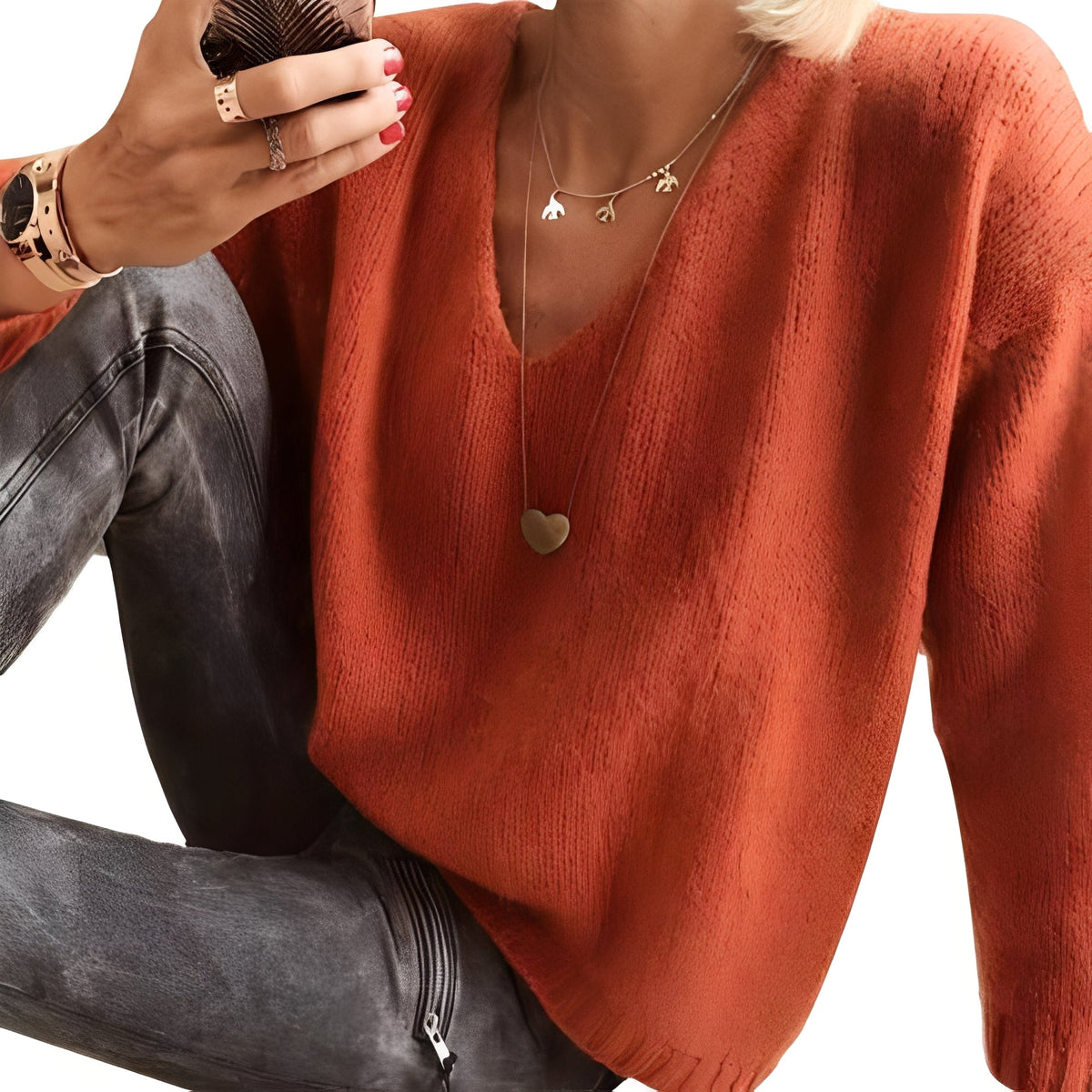 Women Sweater V-Neck Pullover with Long Sleeves and Relaxed Fit