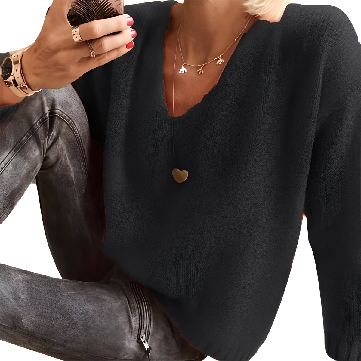 Women Sweater V-Neck Pullover with Long Sleeves and Relaxed Fit