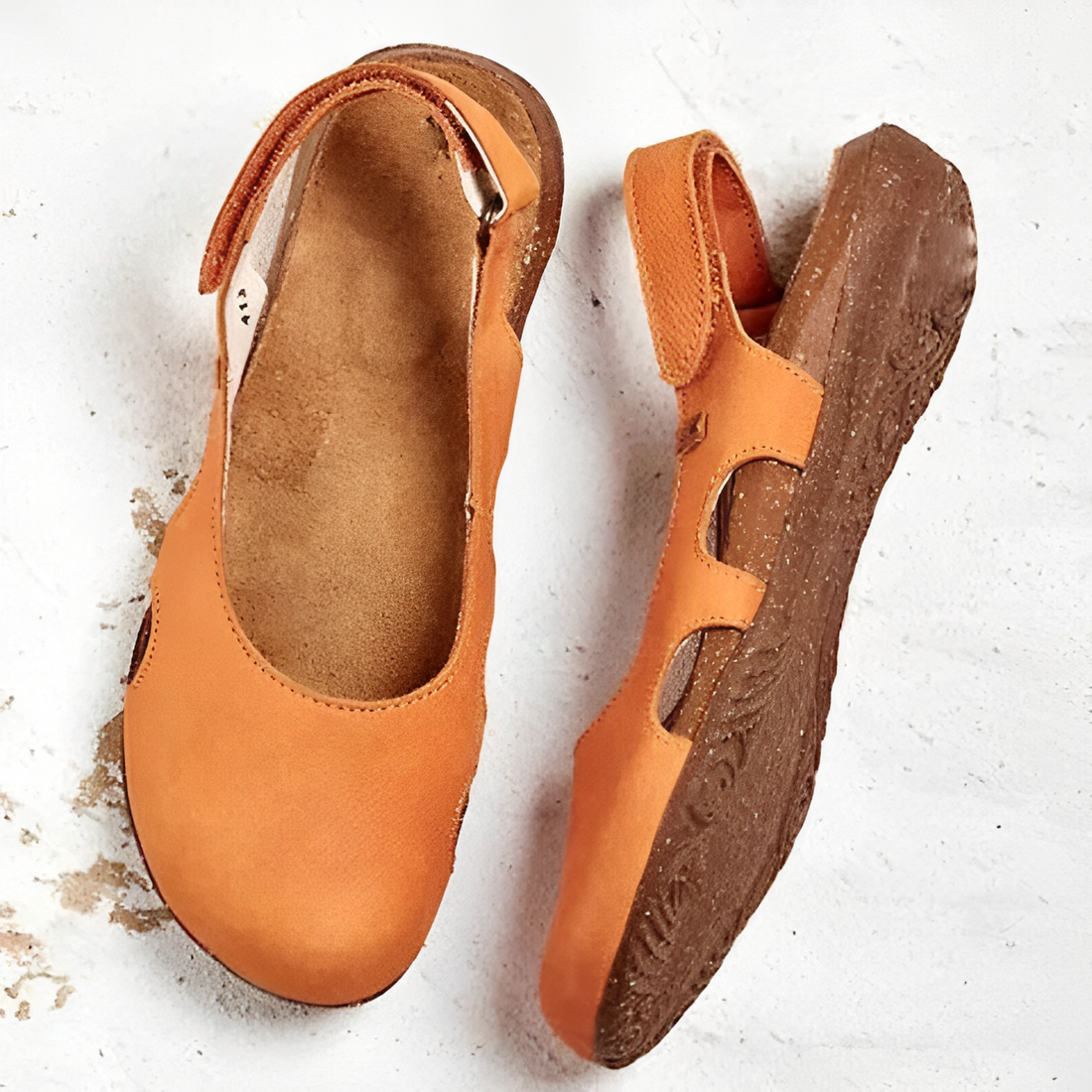 Romy – Women’s Sandals with Closed Toes